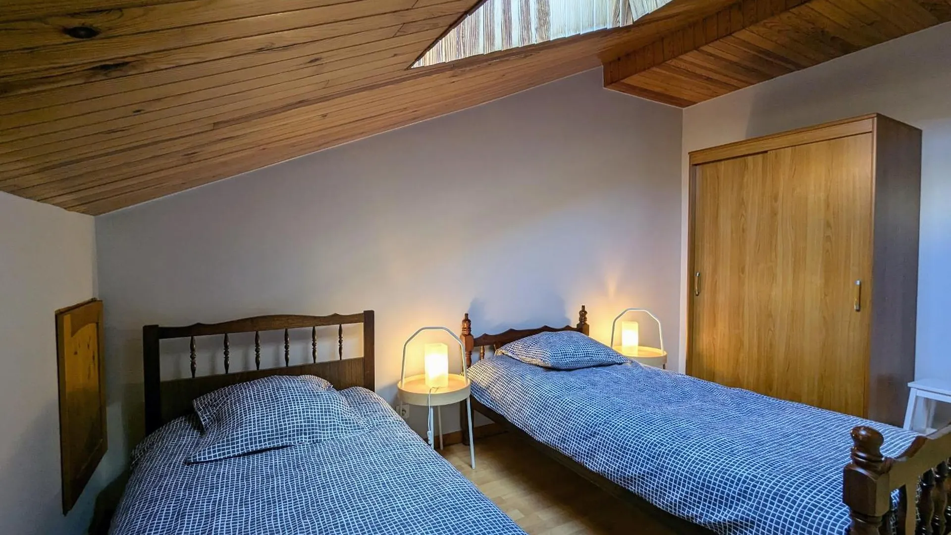 Holiday home Gite De Charme En Campagne, 5-8 Pers., Cheminee, Nature, Proche Pilat, Activites A Proximite - Fr-1-582-269 Saint-Romain-Lachalm